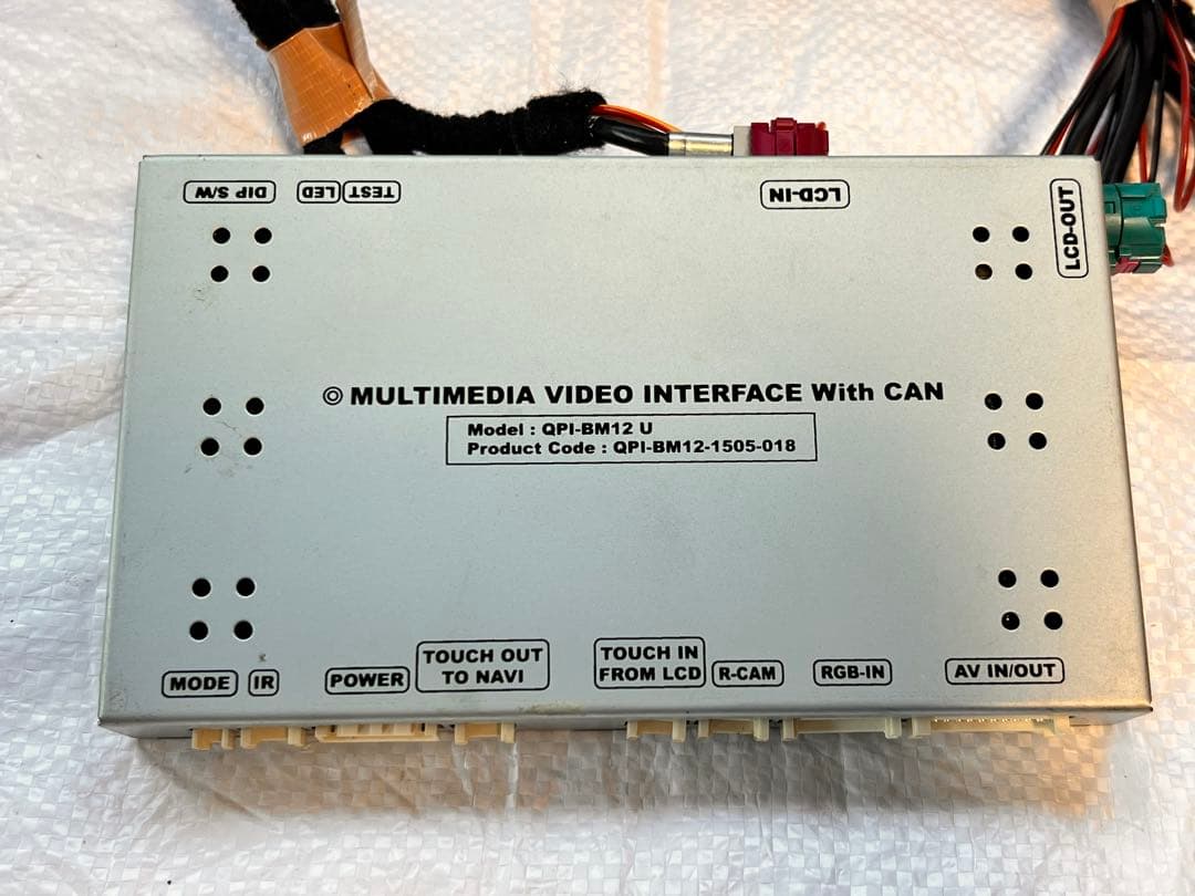 カロッツェリア GEX-909DTV 4x4地デジチューナーとインターフェース