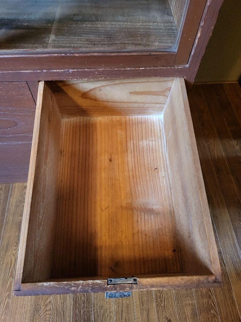 ガラス戸棚　引き出し　4杯　ゆらゆらガラス　古道具　アンティーク