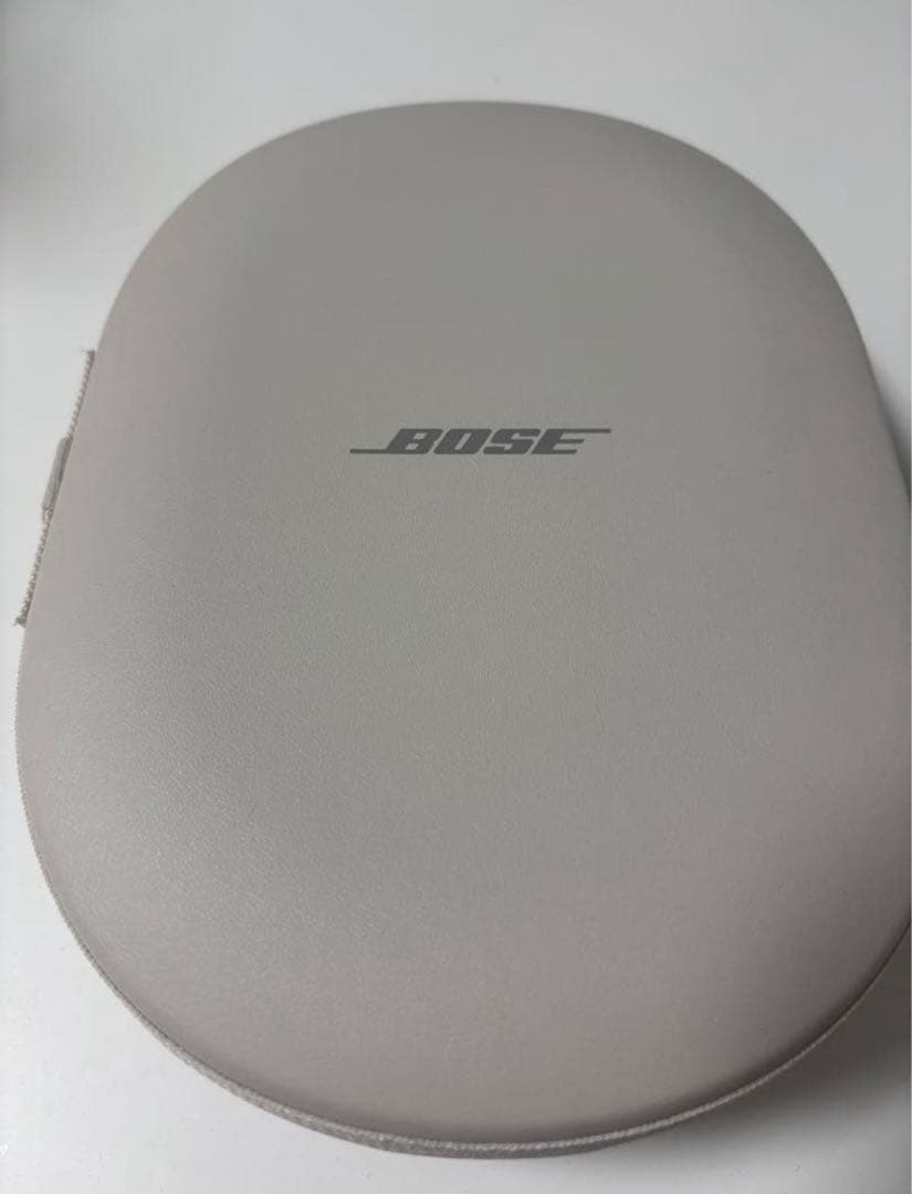 Bose QuietComfort Ultra ヘッドホン　White