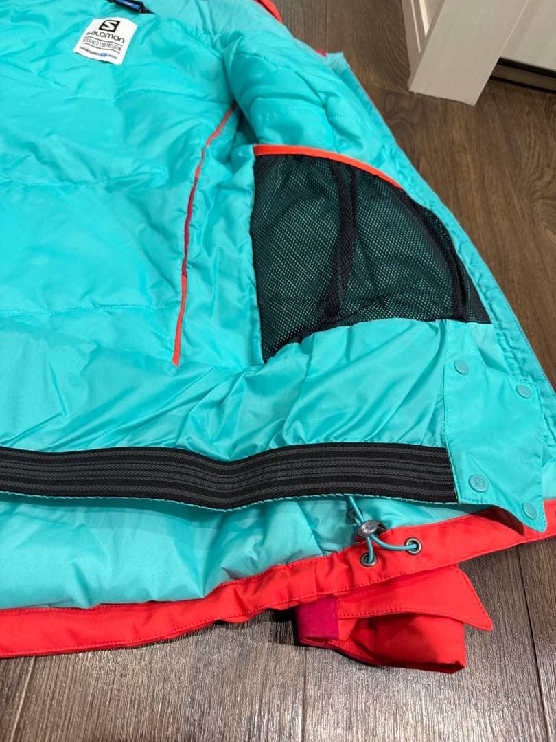 Salomon 女性用スキーウェア フード付き 新品