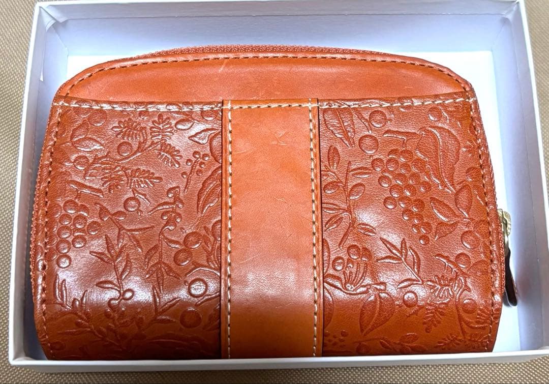 初売り値下げ！(期間限定)Dakota ミモザ　二つ折り財布