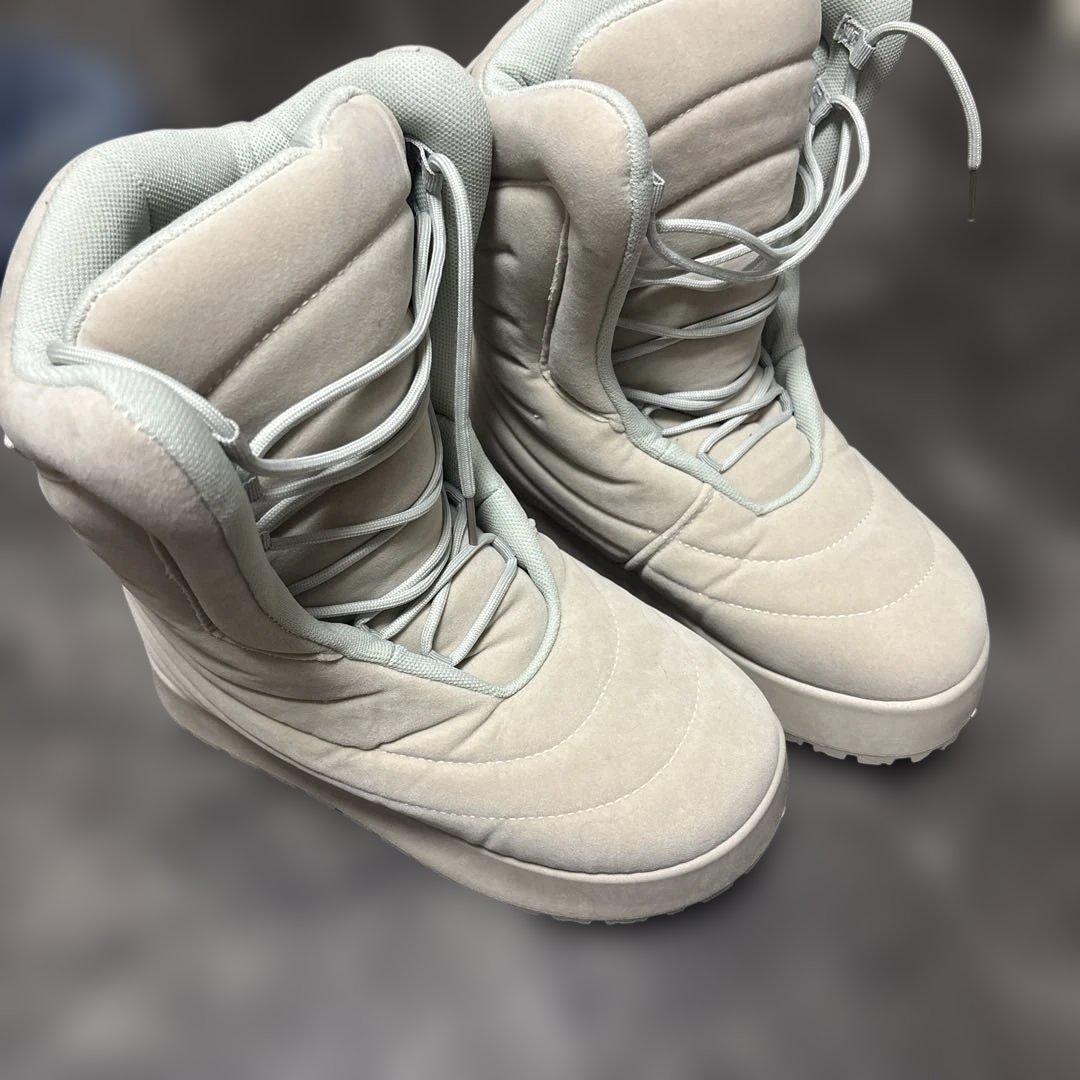 スノーブーツ ライトグレー スエード