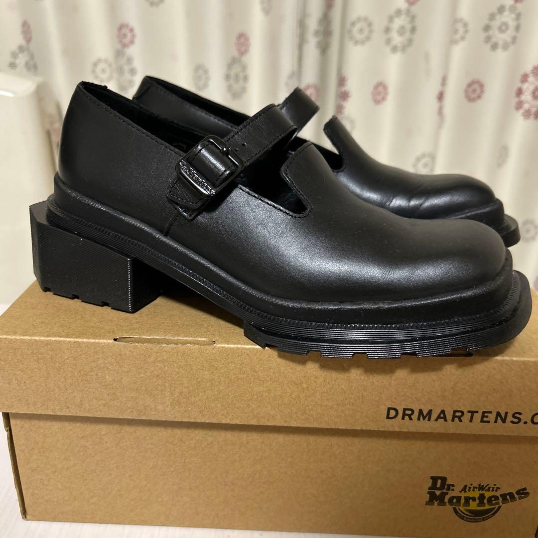 Dr. Martens ブラック メリージェーンシューズ