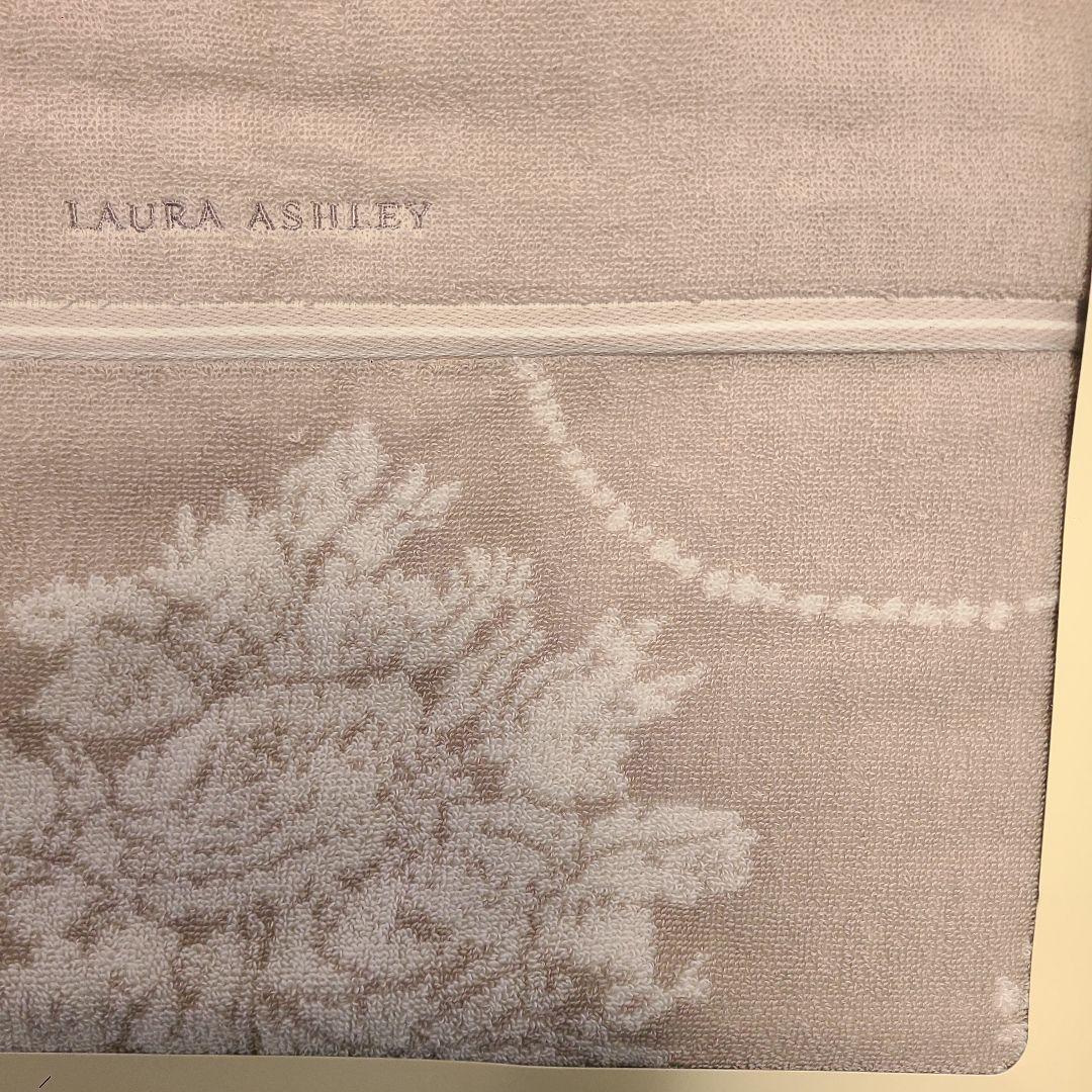 LAURA ASHLEY 花柄タオルケット