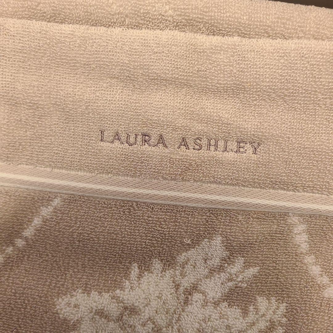 LAURA ASHLEY 花柄タオルケット