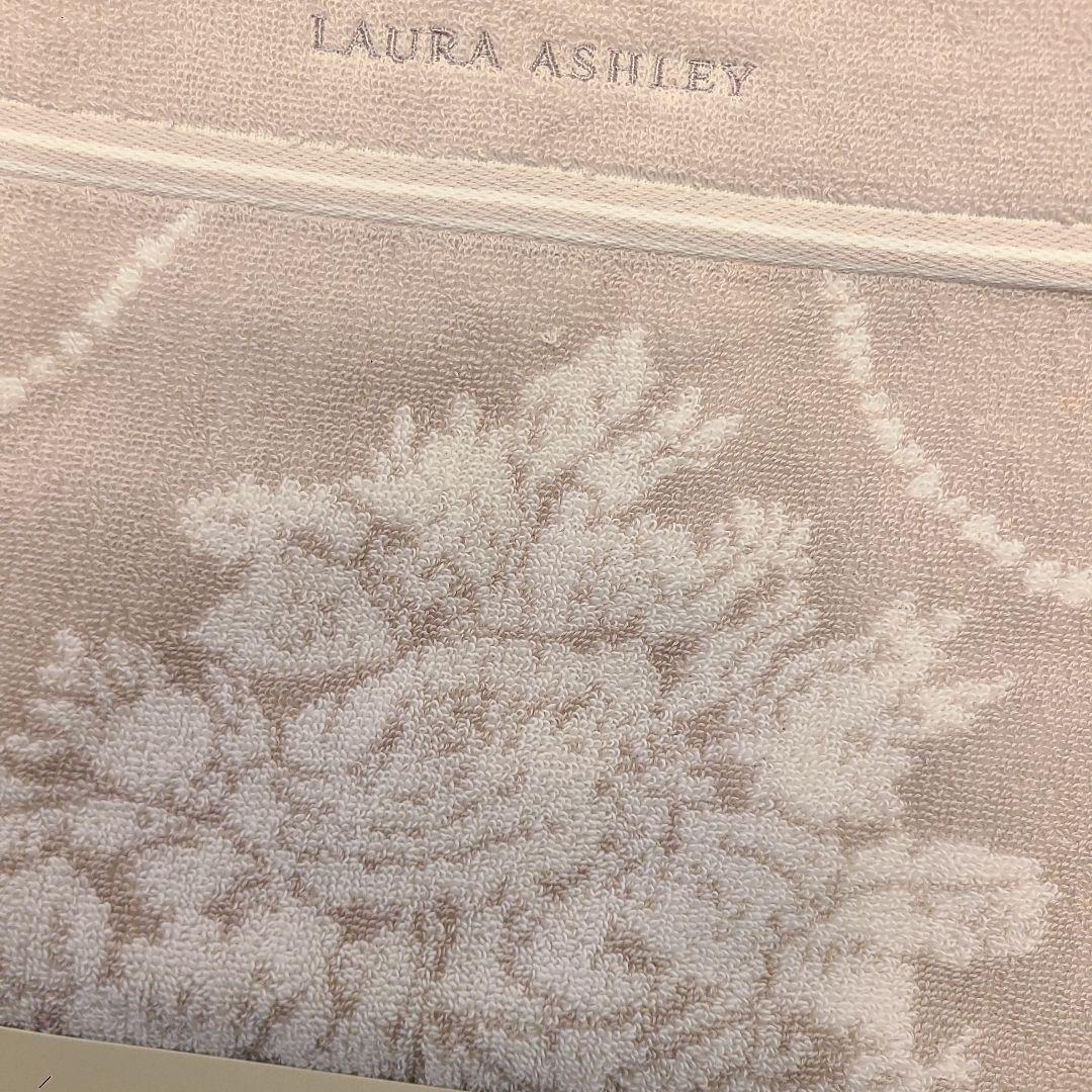 LAURA ASHLEY 花柄タオルケット