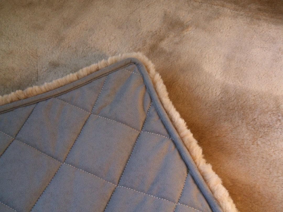 ダブル＊１点＊新品＊日本ムートン製＊３０ミリ＊オーストラリア・高級ムートンシーツ