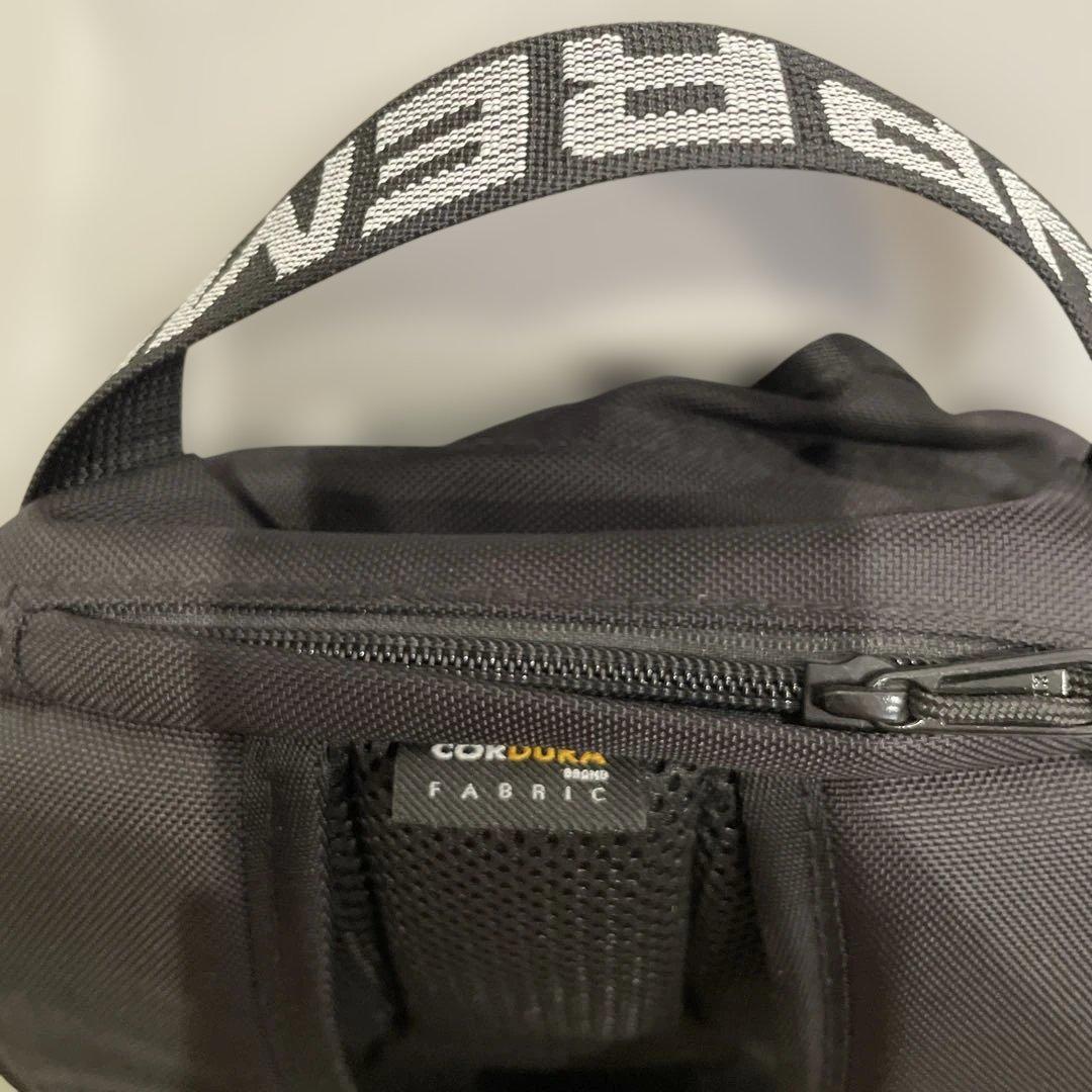 バッグ Supreme 18ss Tape Logo Back Pack Black