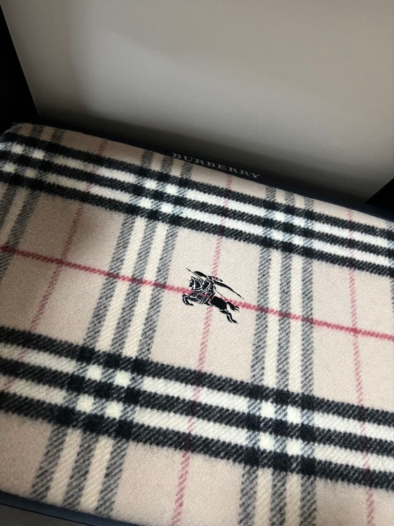 BURBERRY チェック柄ウールブランケット 140x200cm