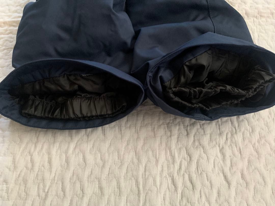 美品　Phenix（フェニックス）スノーウェア　スキーウェア上下セット　130