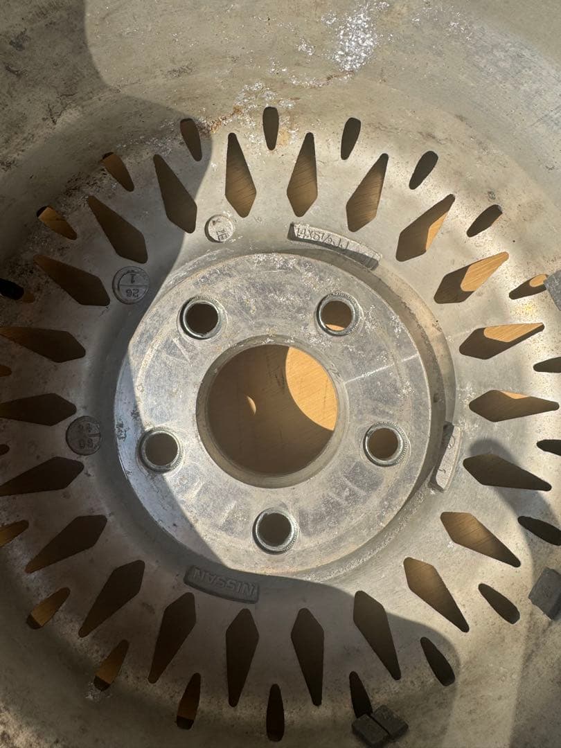 NISSAN 純正14インチ メッシュホイール 旧車