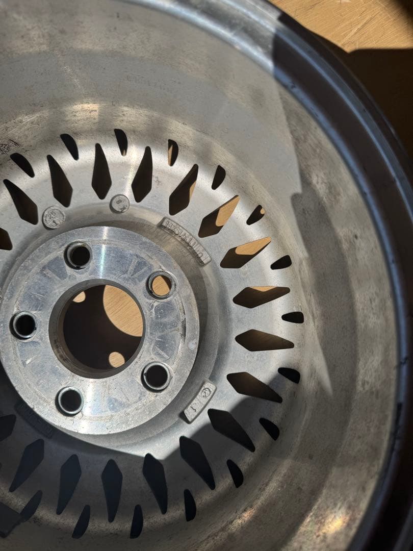 NISSAN 純正14インチ メッシュホイール 旧車