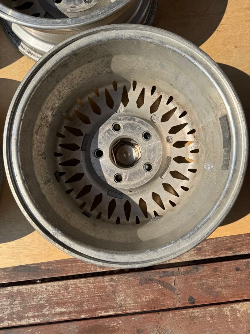 NISSAN 純正14インチ メッシュホイール 旧車