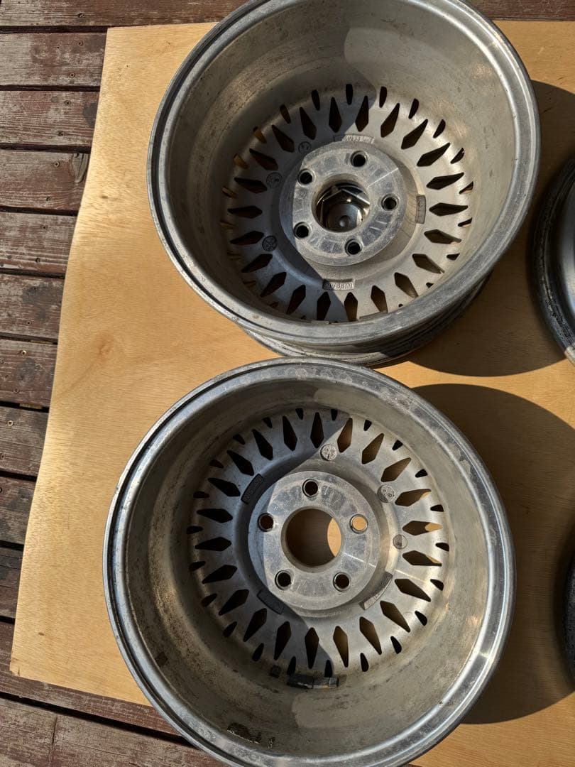 NISSAN 純正14インチ メッシュホイール 旧車