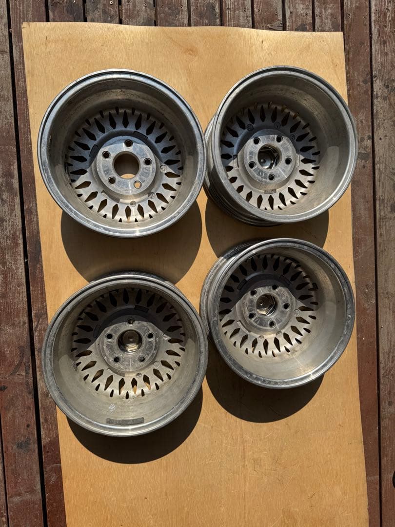 NISSAN 純正14インチ メッシュホイール 旧車