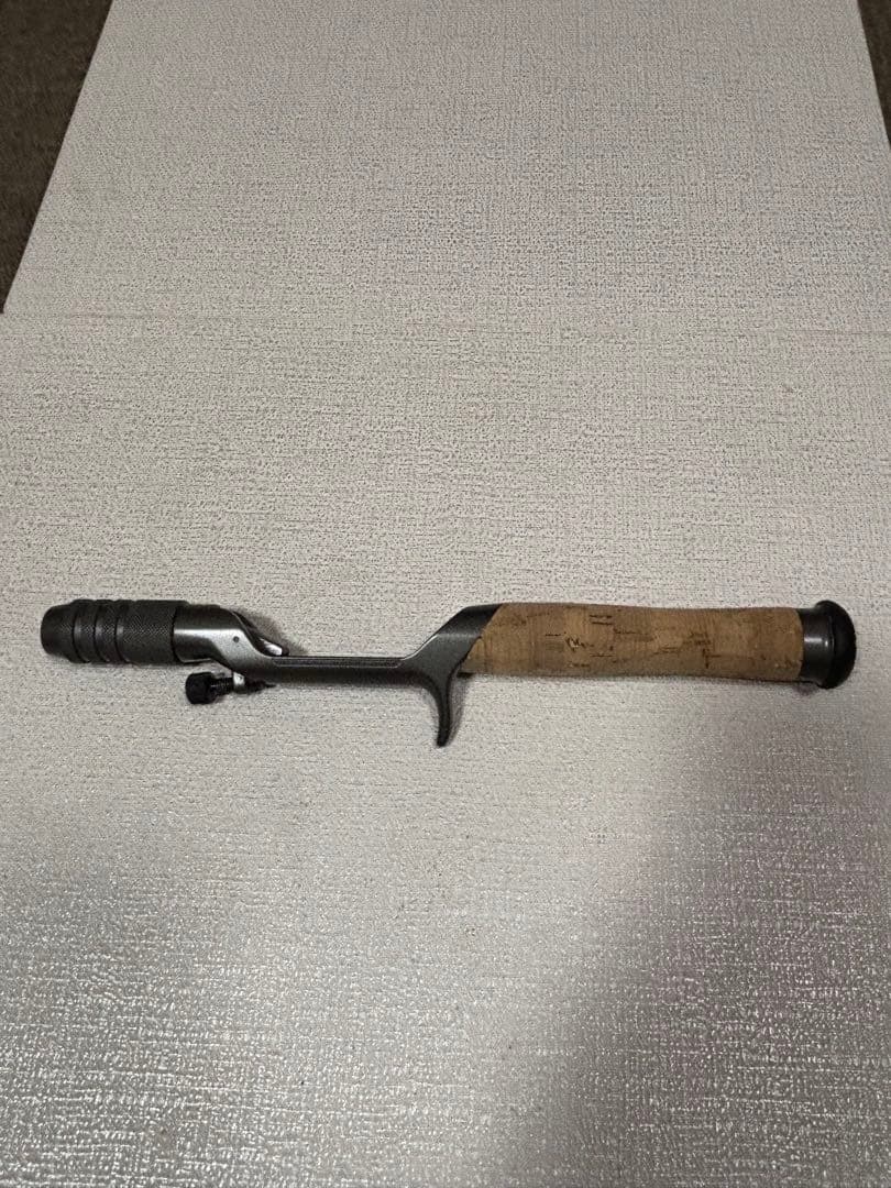 スーパーストライク マグネシウムグリップ　1月末まで出品