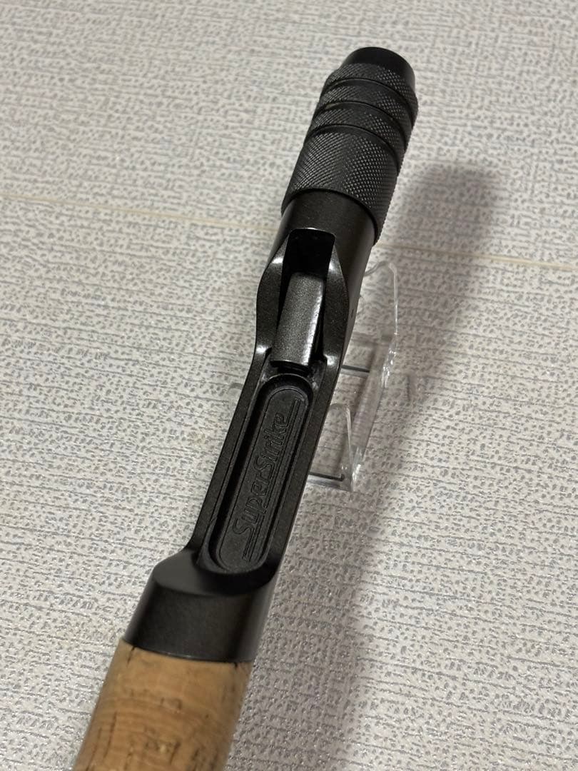 スーパーストライク マグネシウムグリップ　1月末まで出品