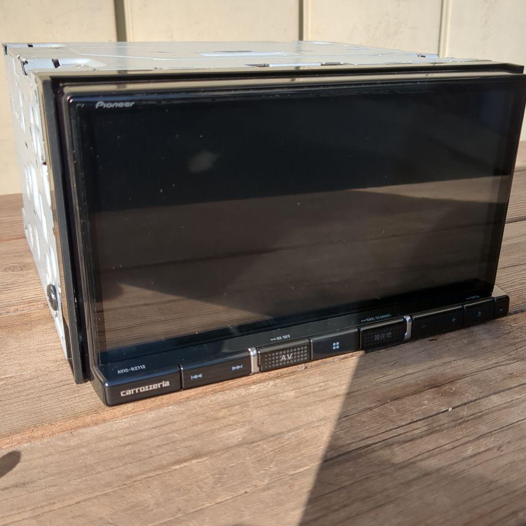 カロッツェリアAVIC-ＲＺ712（送料込み）