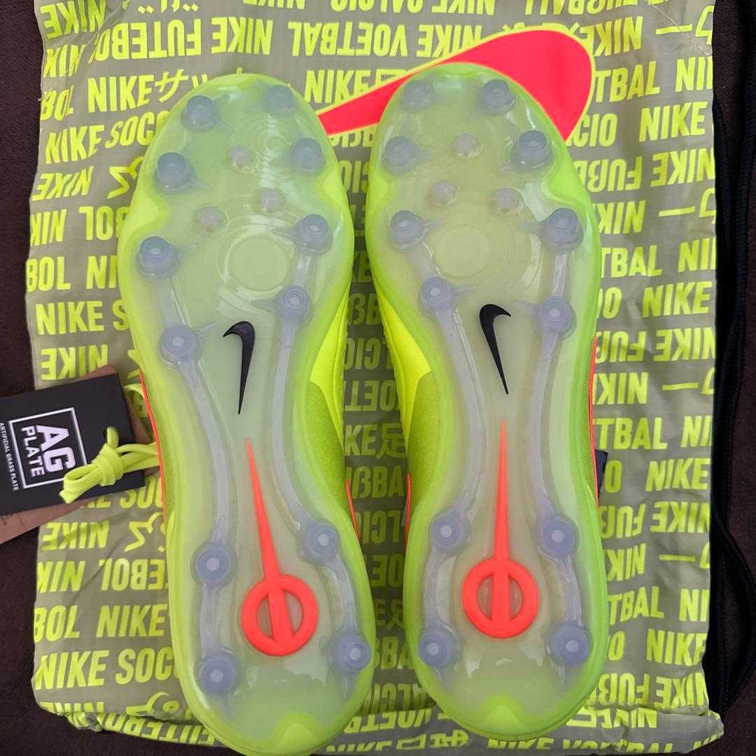 Nike Tiempo サッカーシューズ 蛍光イエロー　新品未使用