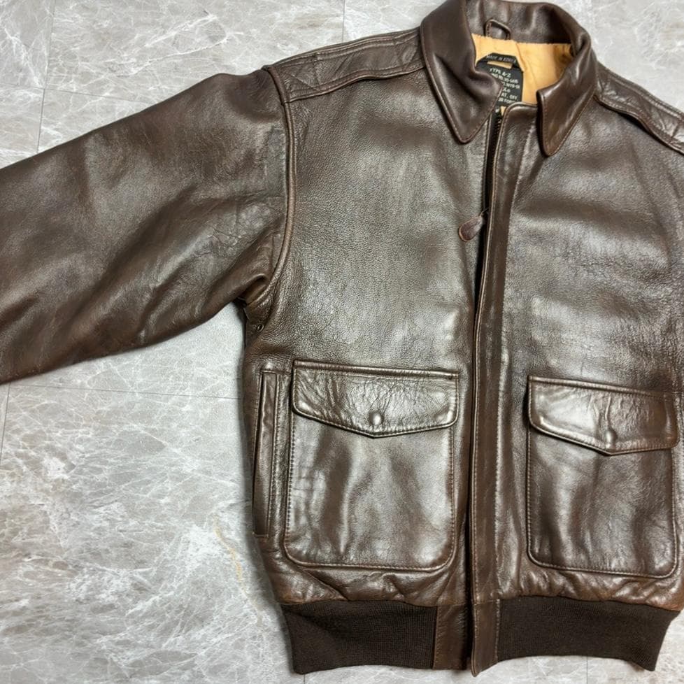 A2 AVIREX フライトジャケット シールブラウン インナーボンバープリント