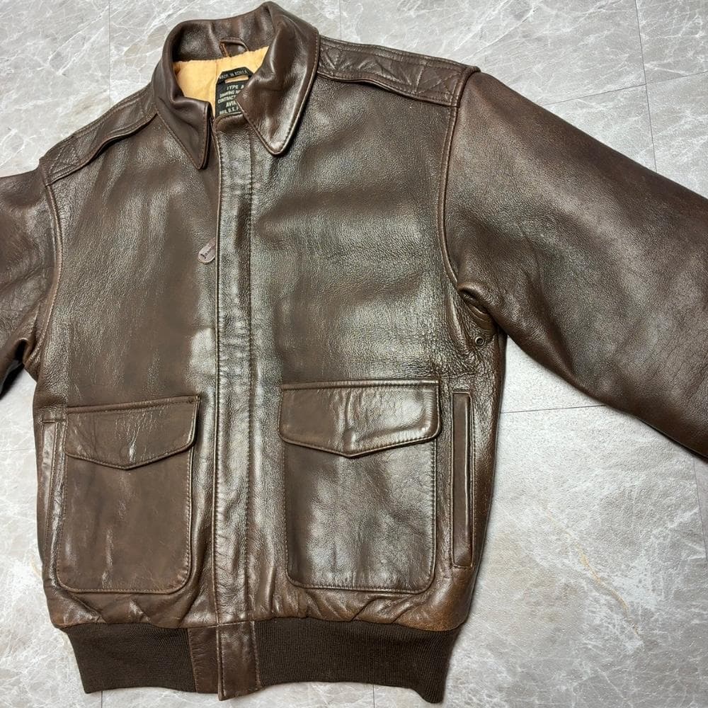 A2 AVIREX フライトジャケット シールブラウン インナーボンバープリント