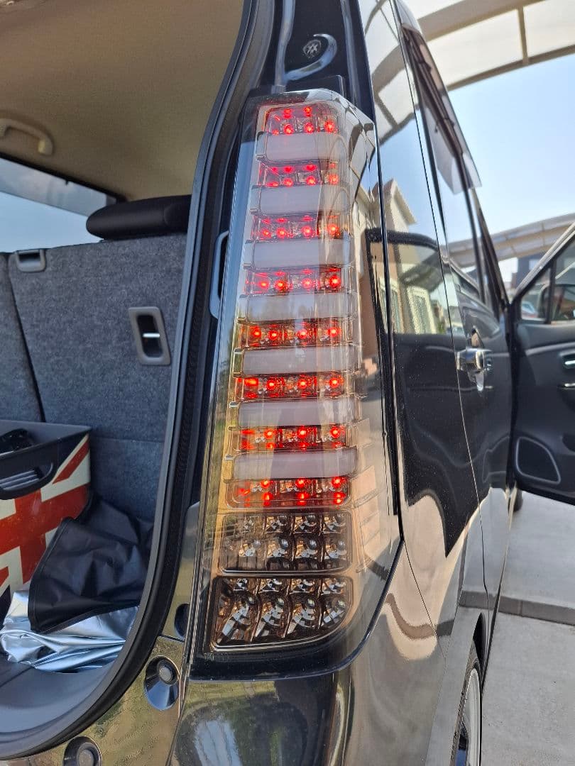 ワゴンRスティングレー MH34S 社外LEDスモークテールランプ