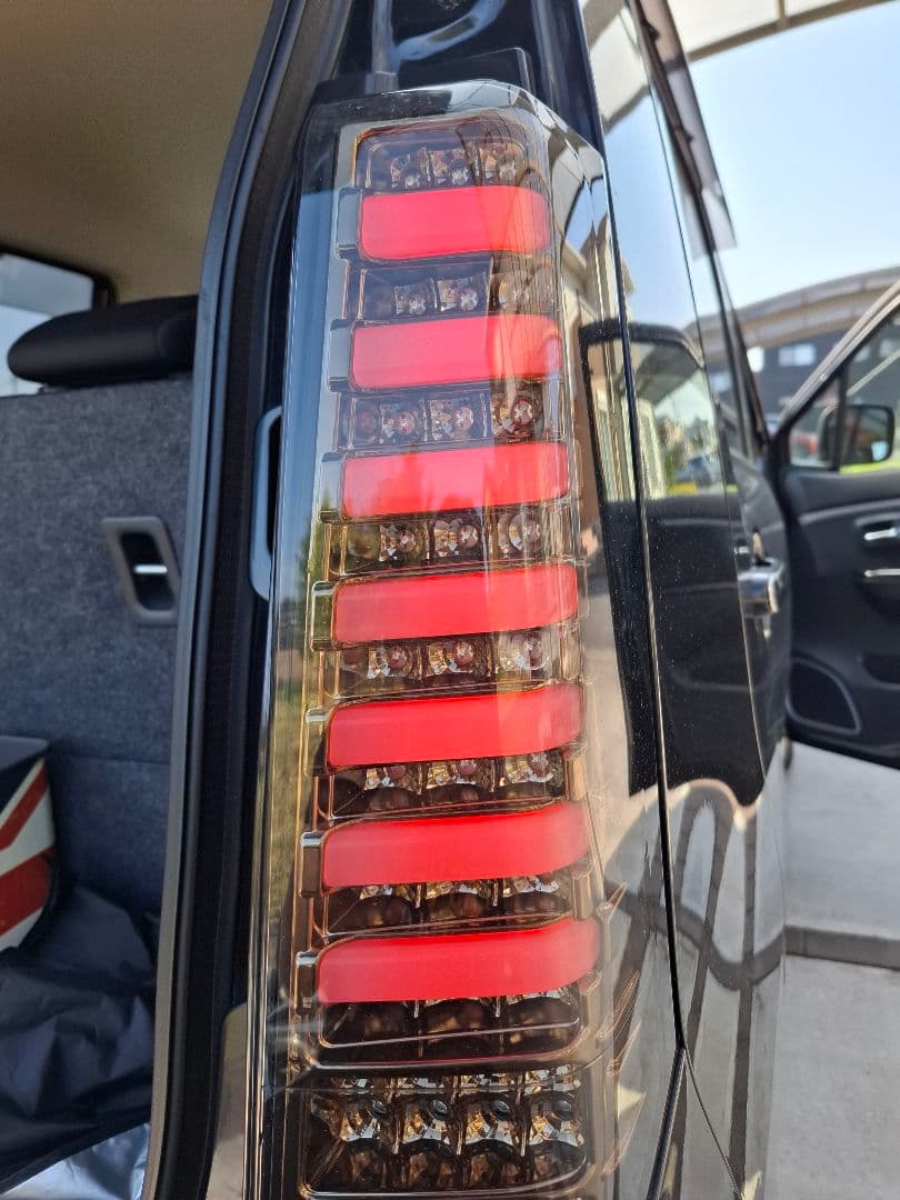 ワゴンRスティングレー MH34S 社外LEDスモークテールランプ