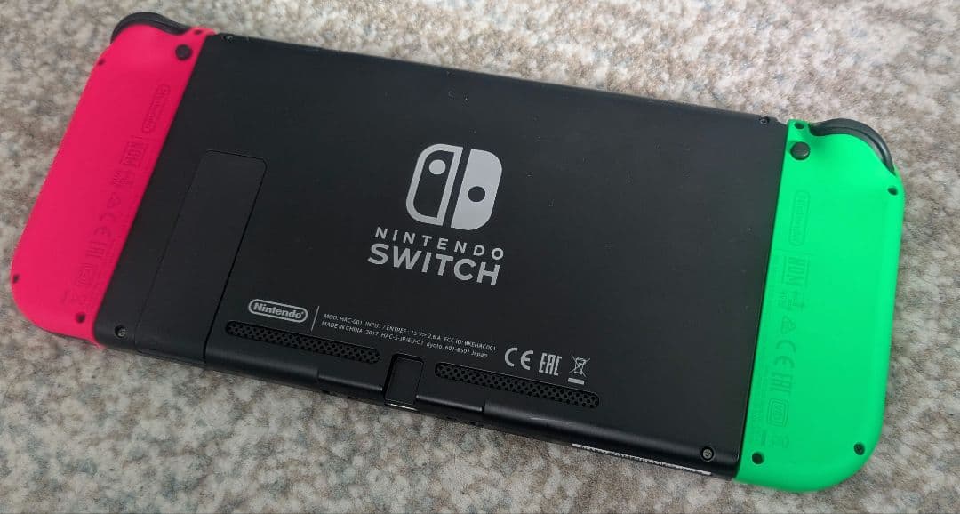 【Nintendo Switch 本体＋付属品】 ネオングリーン　ネオンピンク