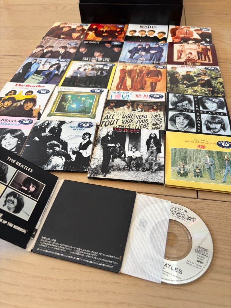 The Beatles SinglesCollection【希少】 【廃盤】