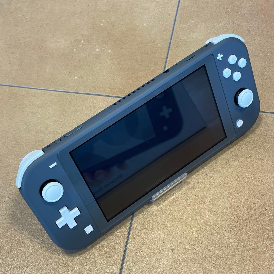 美品！Nintendo Switch Lite グレー +桃太郎電鉄付き