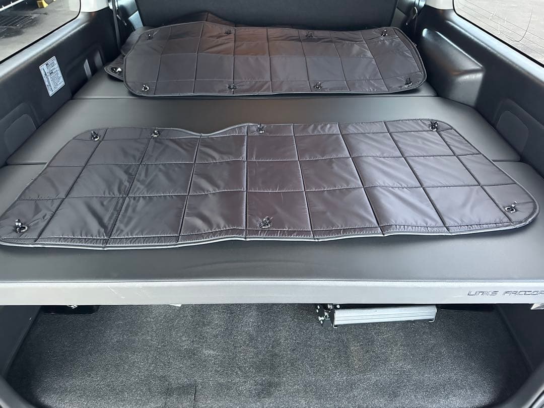 ハイエース　サンシェード1台分