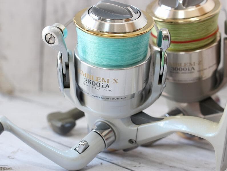 2セット ダイワ EMBLEM-Z 3000iA EMBLEM-X 2500iA