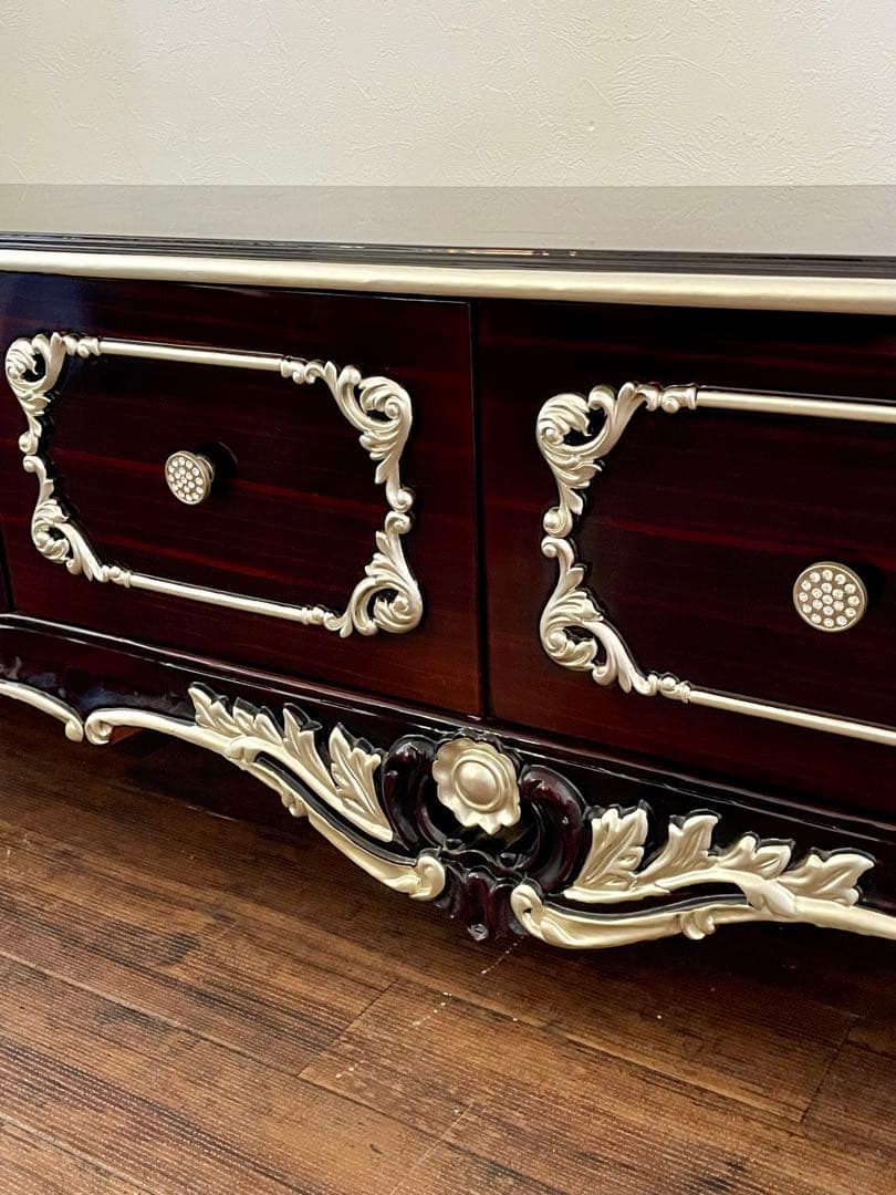 r151r121 ヨーロッパ アンティーク調のクラシックローボード サイドボード