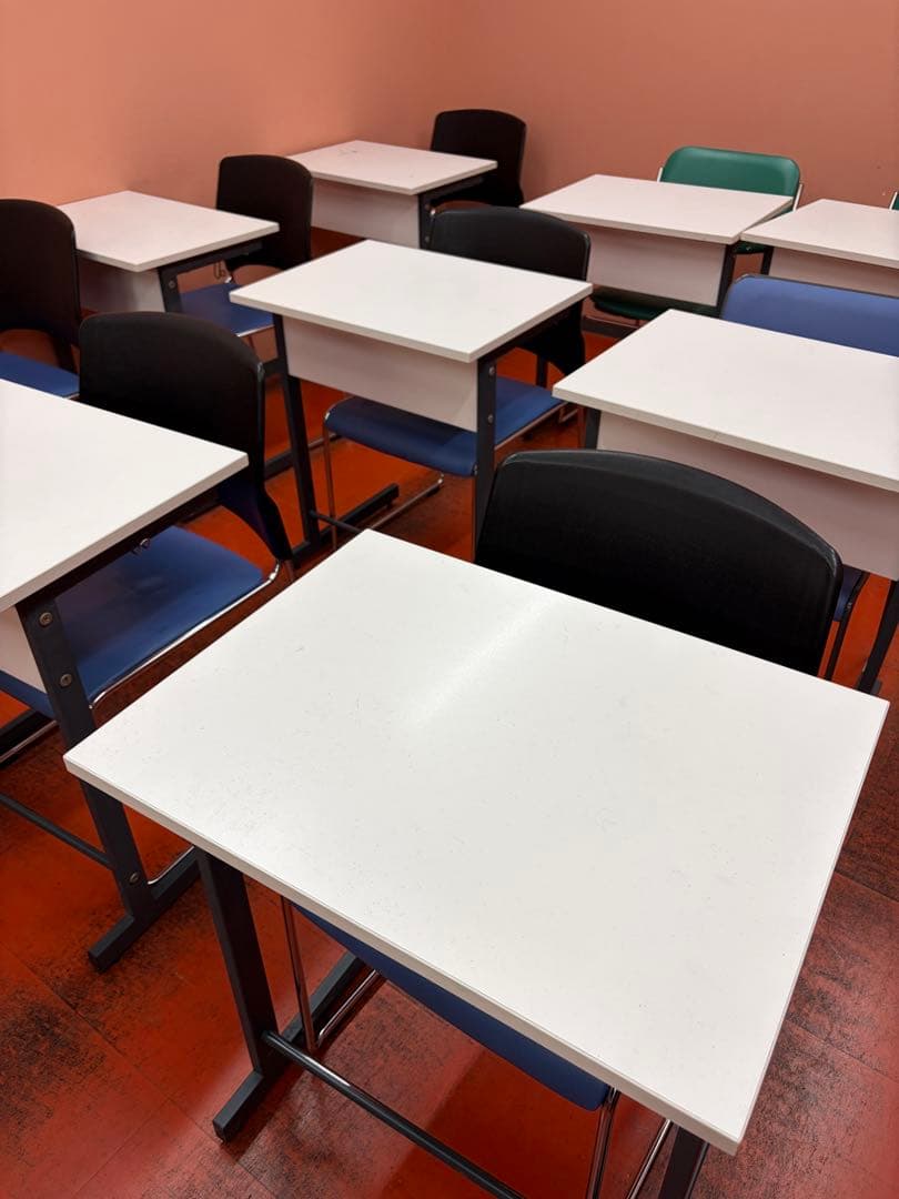 1/31まで　学習机　椅子　20セット直接引取り　手渡し限定　 学校　学習塾等