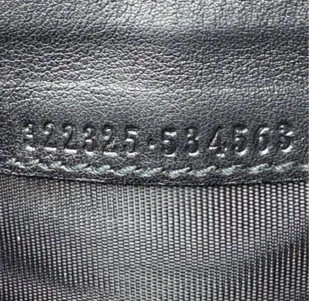 GUCCI インターロッキングG シマ レザー ラウンドファスナー 長財布 黒