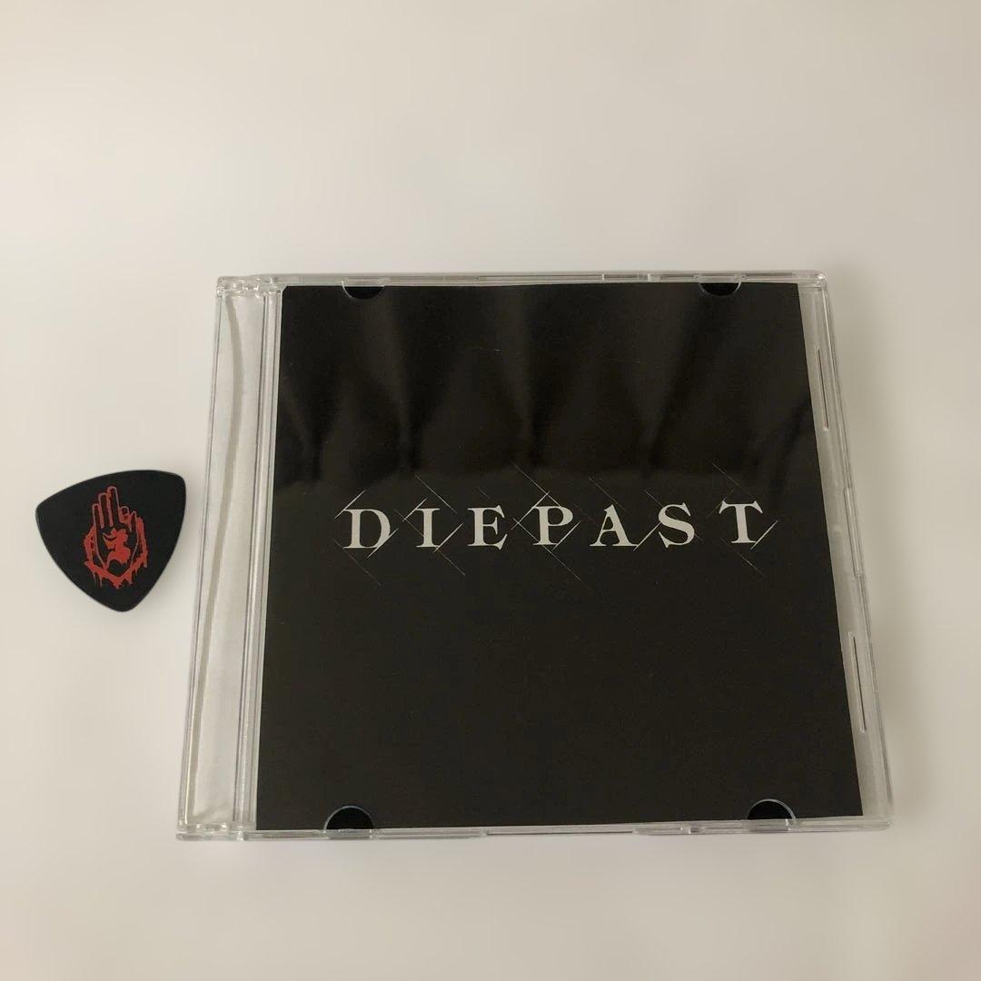 真天地開闢集団ジグザグ　龍矢さんの前盤のCDと古いピック