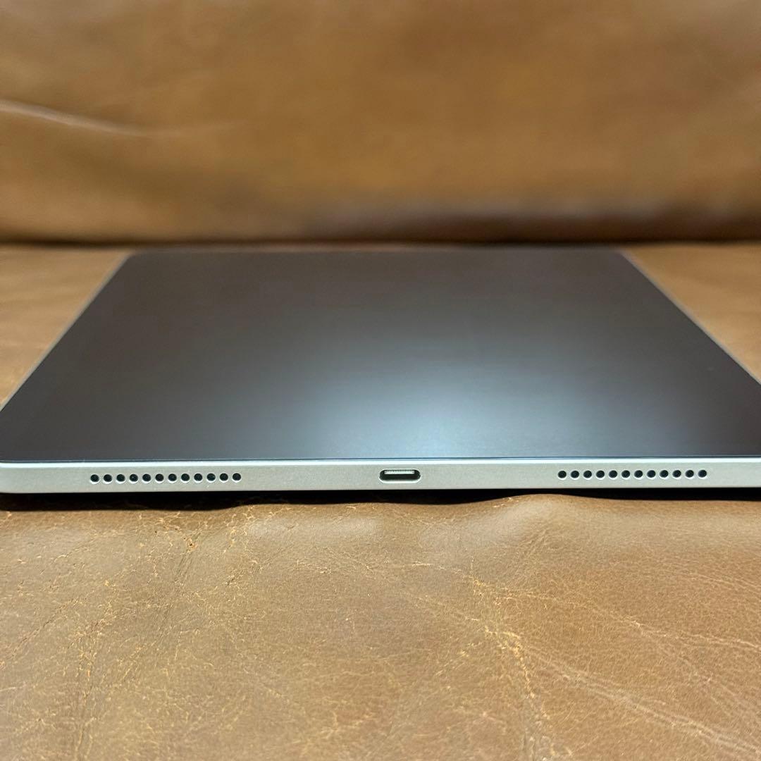 I*i様 【極美品】Apple iPad Air第5世代 64GB 本体 Wif