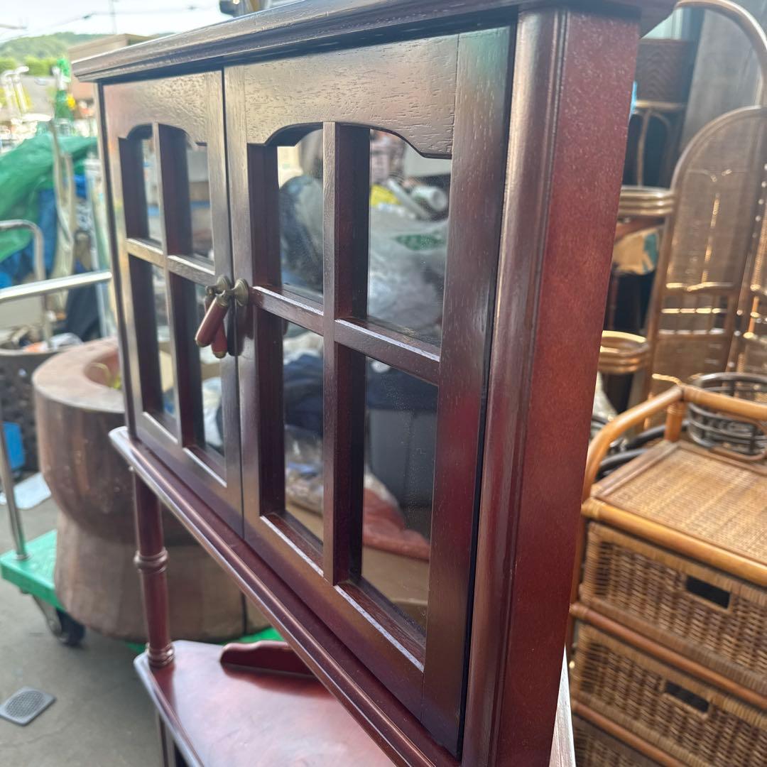 アンティーク　木製キャビネット 2段式 ガラス扉付き