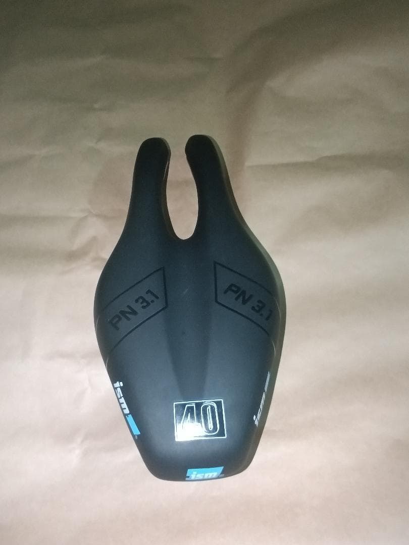 ISM PN 3.1 サドル