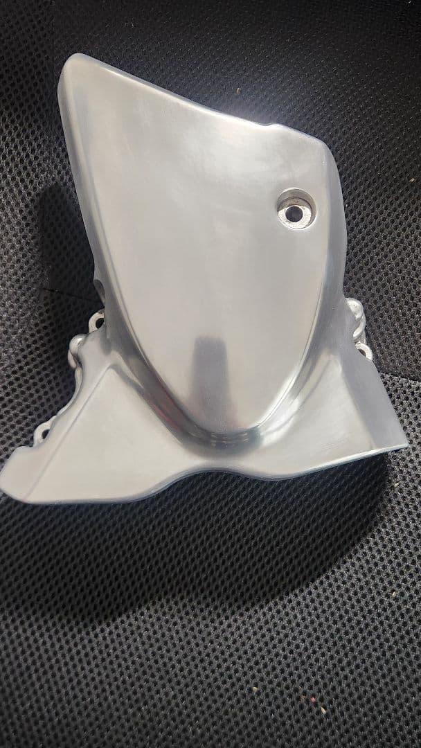 z900rs スプロケットカバー ポリッシュ