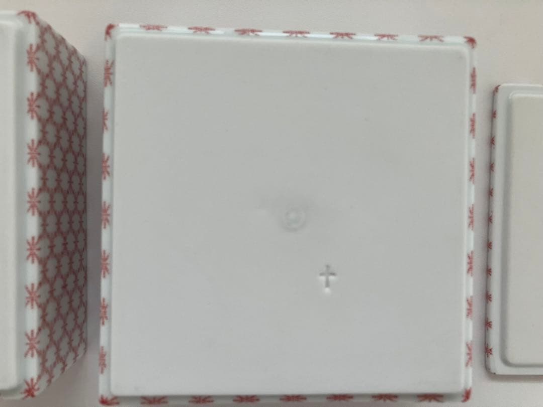 タイムアンドスタイル重箱　 赤絵 / 角松皮菱　中（二段）