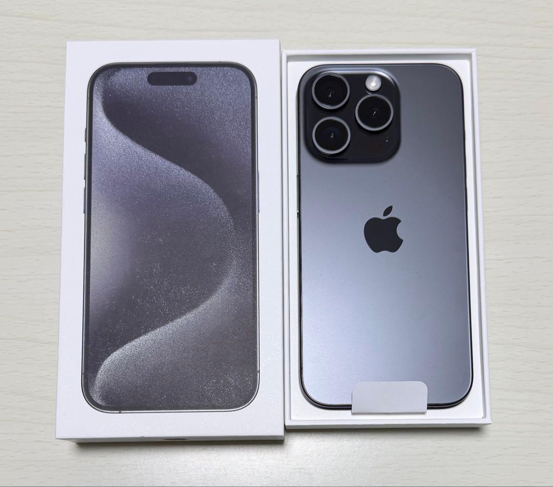 iPhone15Pro(ブラックチタニウム)256GB 本体+付属品付き