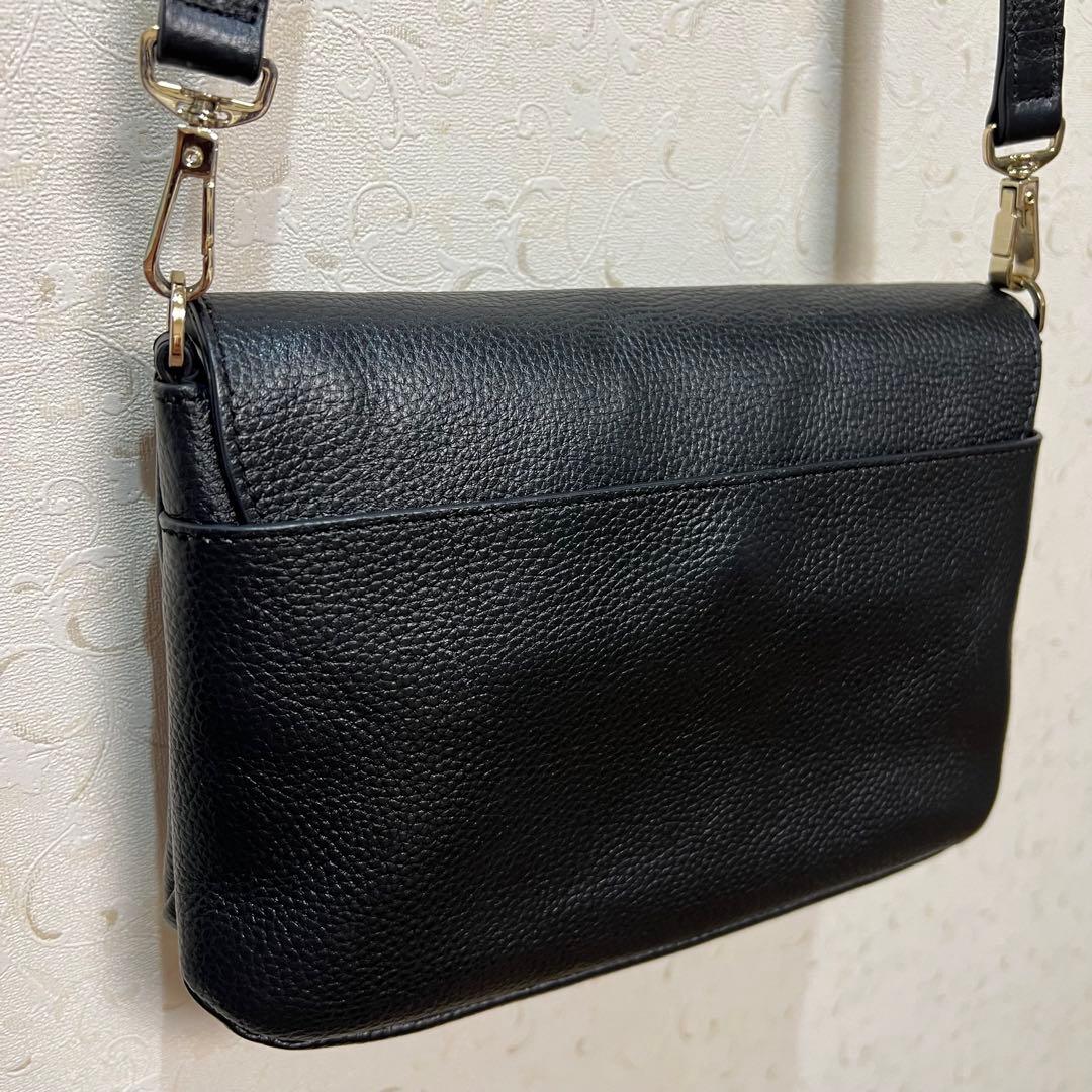 agnes b. ショルダーバッグ The b. 本革シボ革クロスボディ2WAY