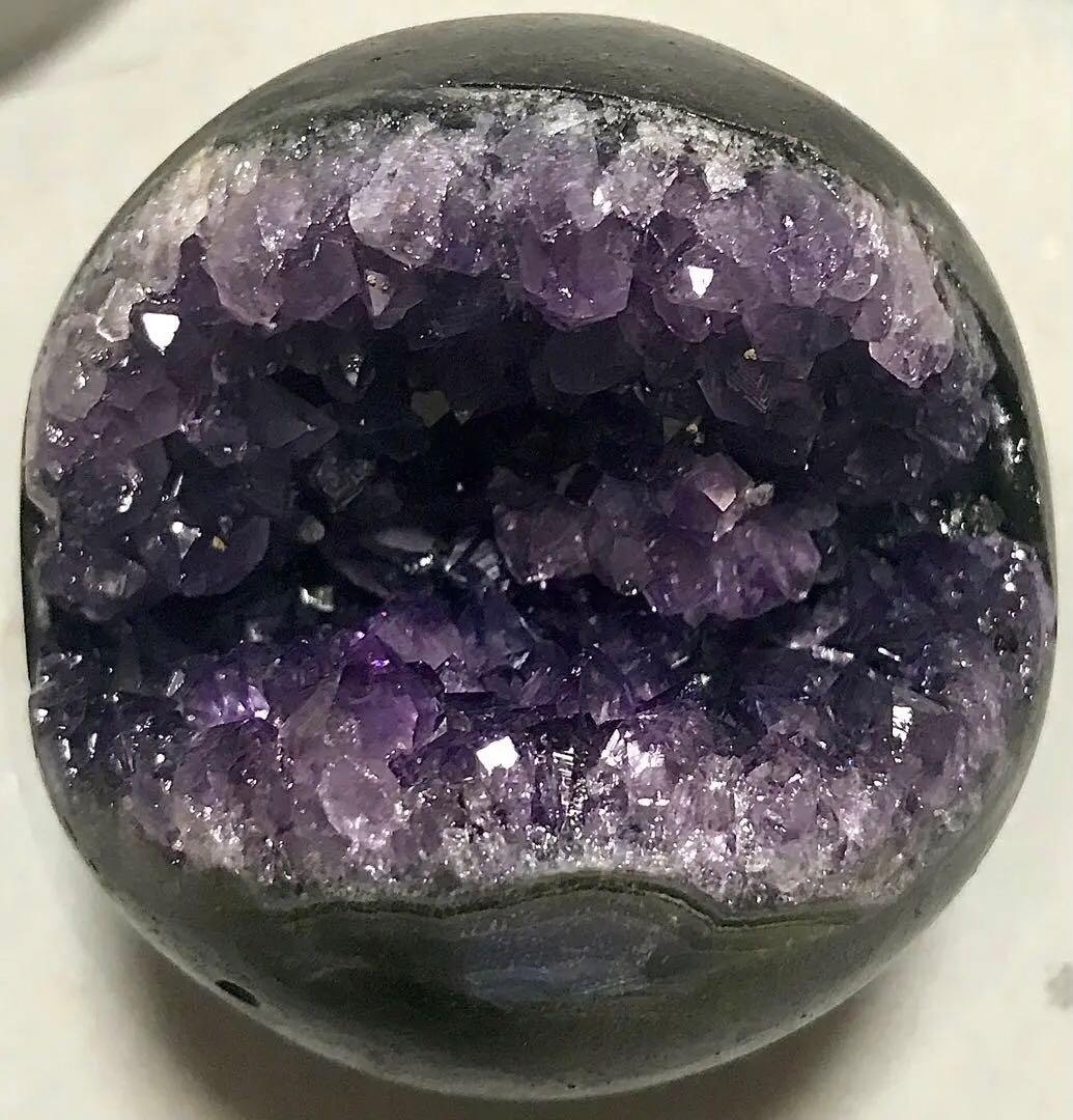 希少　天然石　ウルグアイ産　アメジスト　笑口　ドーム　天使の指紋多数　虹あり