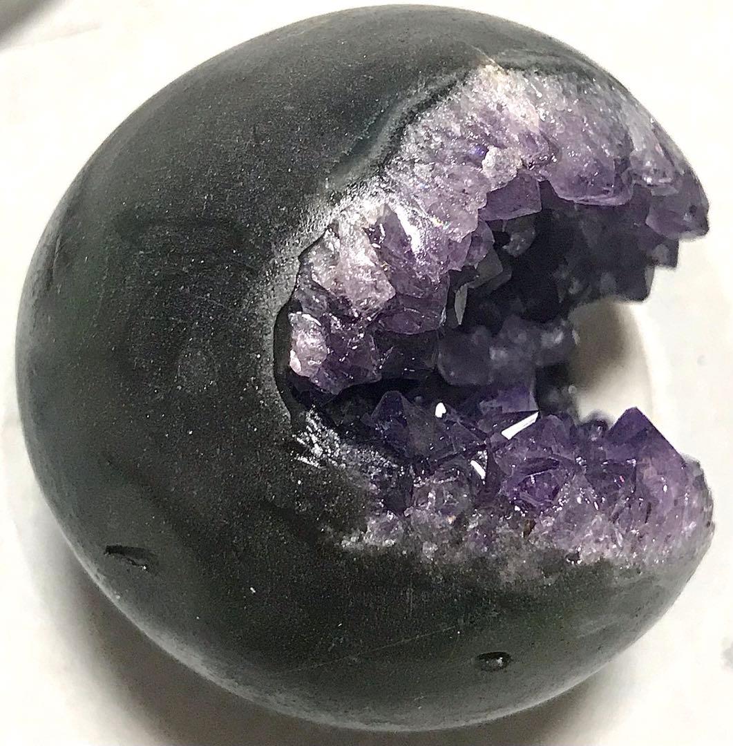 希少　天然石　ウルグアイ産　アメジスト　笑口　ドーム　天使の指紋多数　虹あり