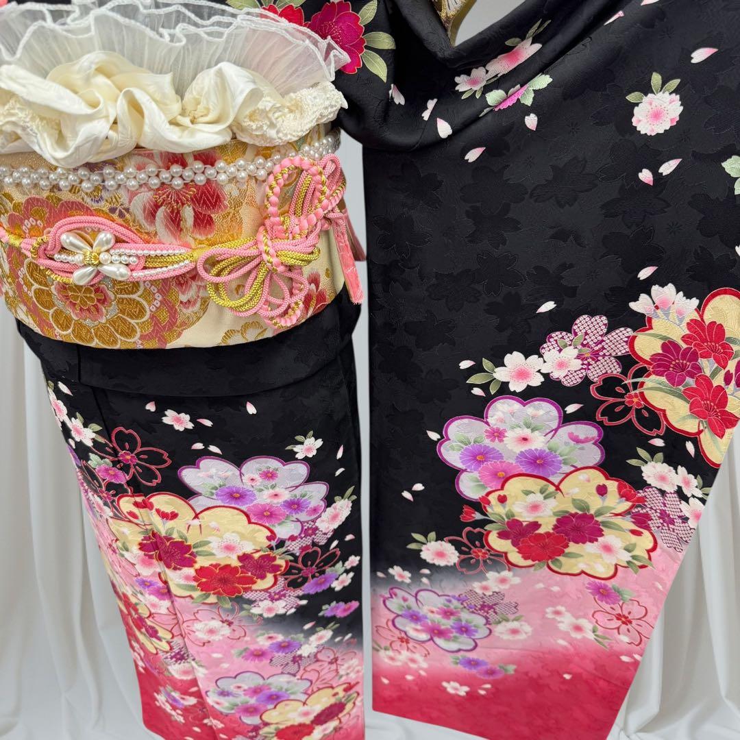 逸品 振袖7点フルセット 金駒刺繍 成人式 謝恩会　卒業式　黒地　ピンク