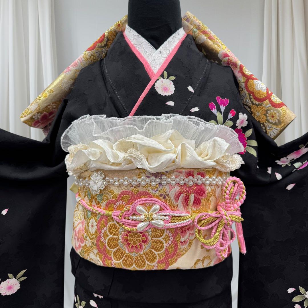 逸品 振袖7点フルセット 金駒刺繍 成人式 謝恩会　卒業式　黒地　ピンク