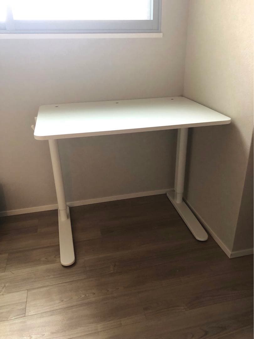 IKEA レラテラ　昇降機能付きデスク　机