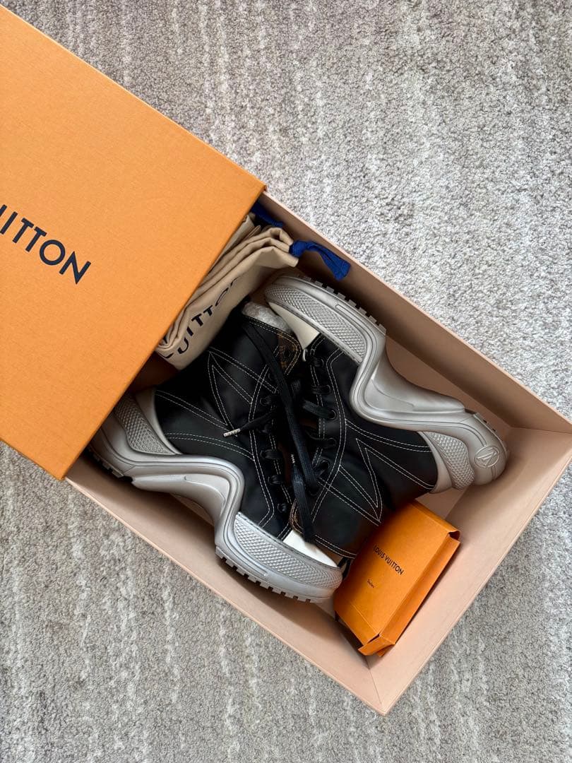 Louis Vuitton アークライト スニーカ