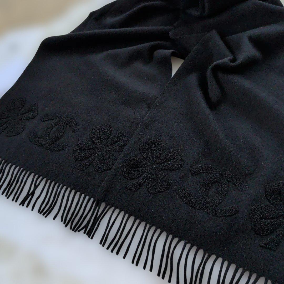 ♡未使用♡シャネル カシミア100%ブラックマフラー ココマーク刺繍 フリンジ
